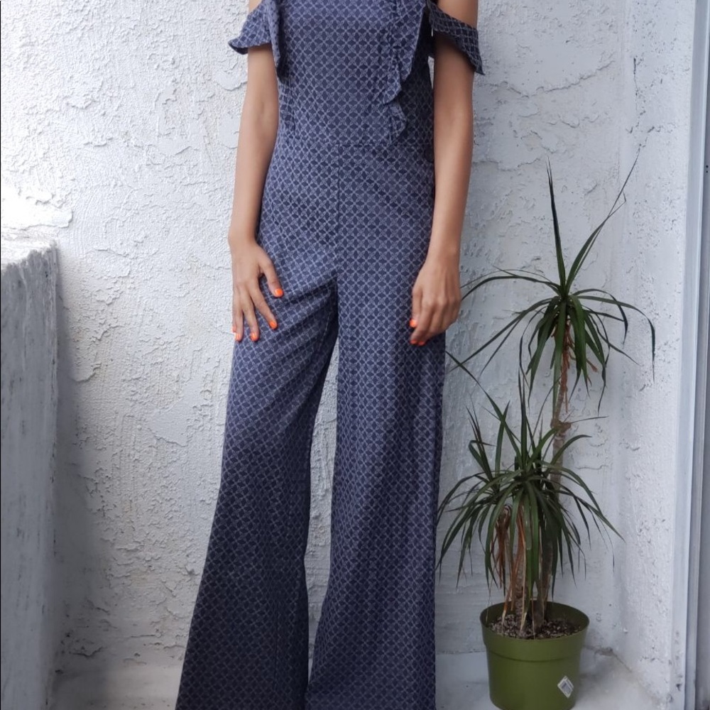 Jumpsuit - Picture 6 of 8